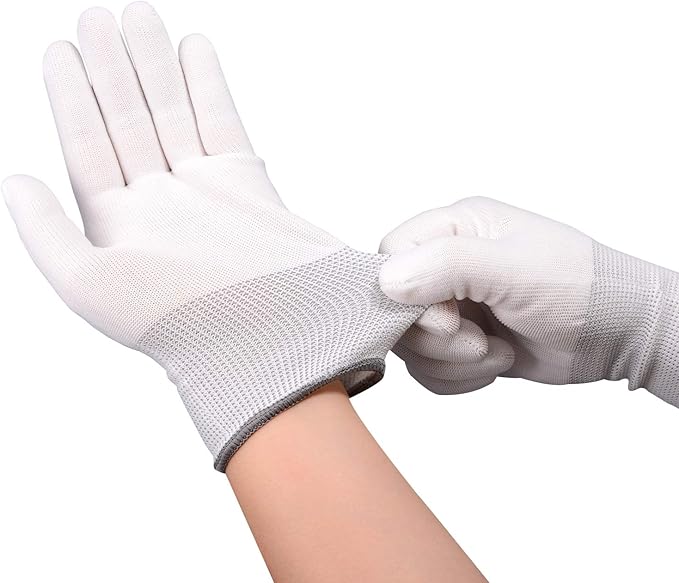 Marathon Kit with Emergency Poncho, Arm Sleeves, and Gloves - Essential Items to Keep You Warm Before Race